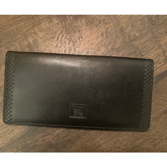 VINTAGE BURBERRY'S SLIM WALLET - Picture 1 of 5